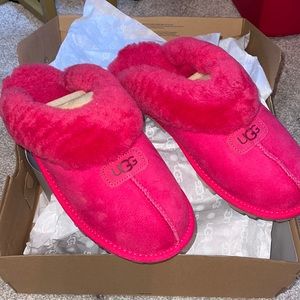 UGG Coquette Furry Slipper Hot Neon Pink